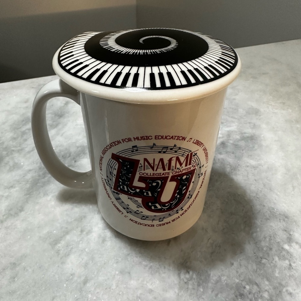 Liberty University National Association for Music Education Mug with Lid - Picture 2 of 11